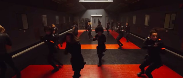 blackwidow-teaser-trailer-review-2