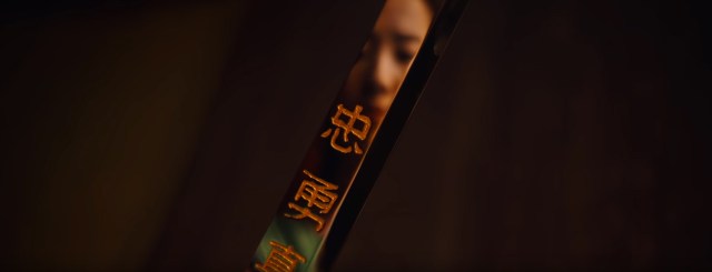 mulan-trailer-2-review-2